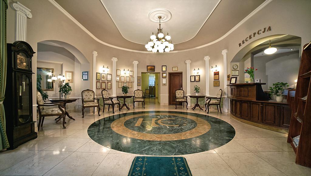 Hotel Palace Europa ลูบลิน ภายนอก รูปภาพ