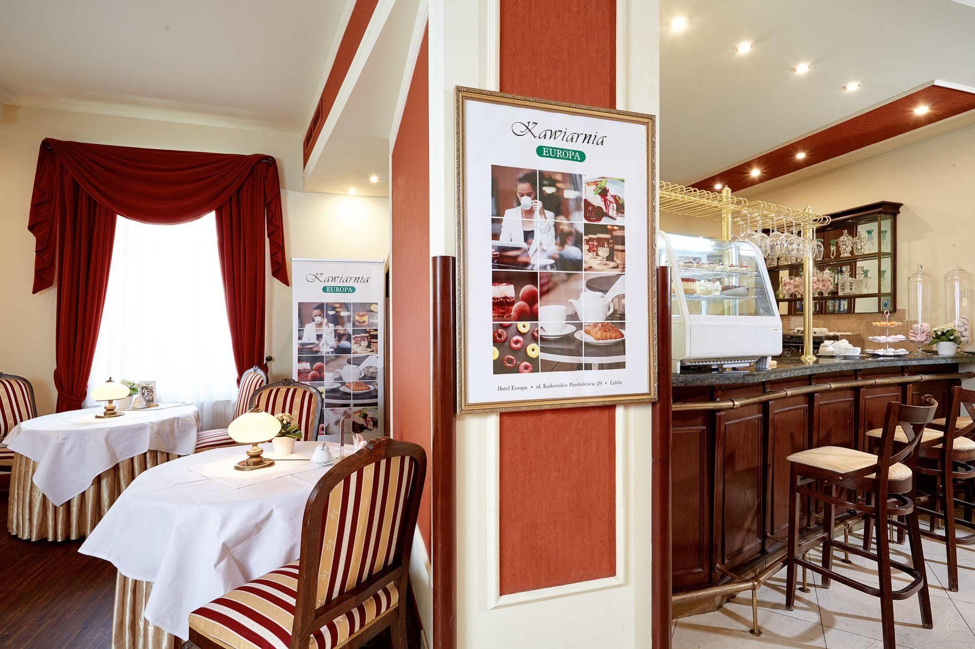 Hotel Palace Europa ลูบลิน ภายนอก รูปภาพ